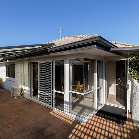 Pavilion Beachfront Apartments Mount Maunganui Extérieur photo