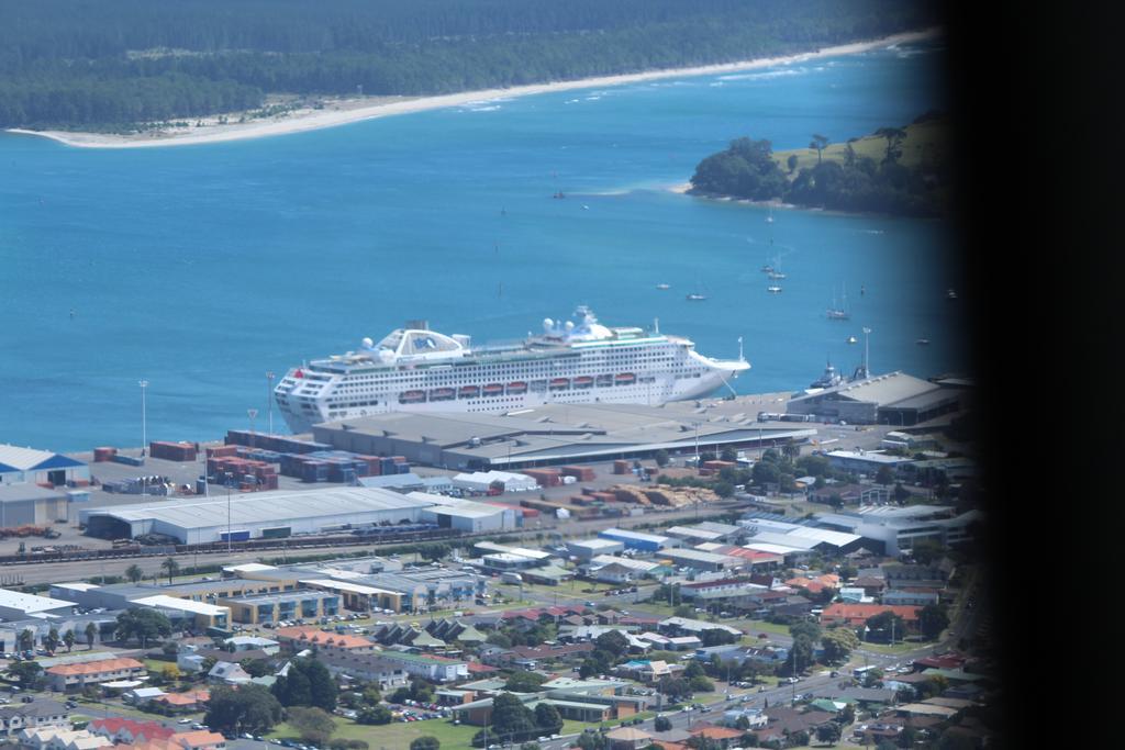 Pavilion Beachfront Apartments Mount Maunganui Extérieur photo