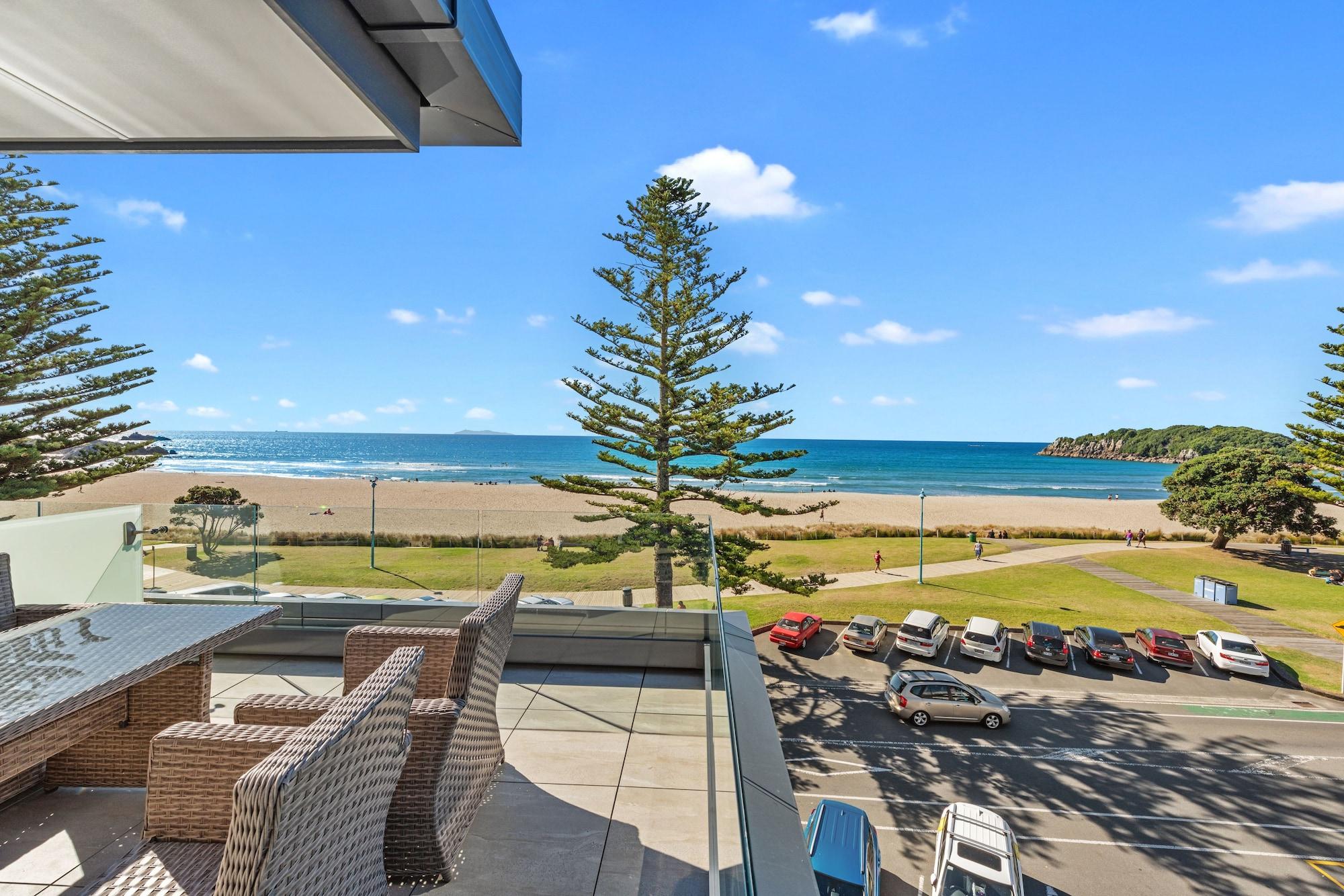 Pavilion Beachfront Apartments Mount Maunganui Extérieur photo