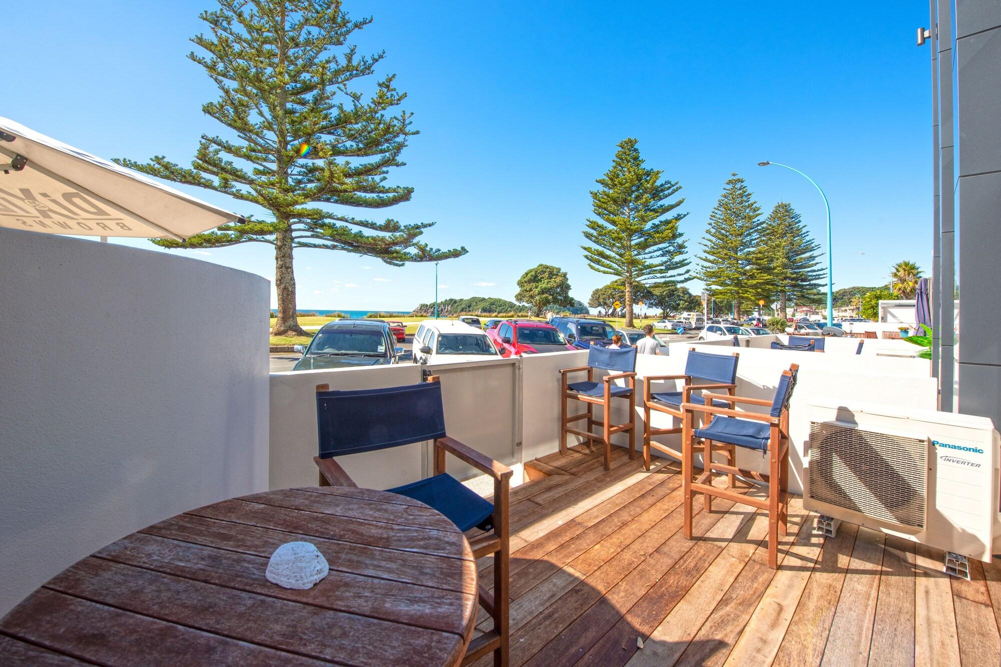 Pavilion Beachfront Apartments Mount Maunganui Extérieur photo