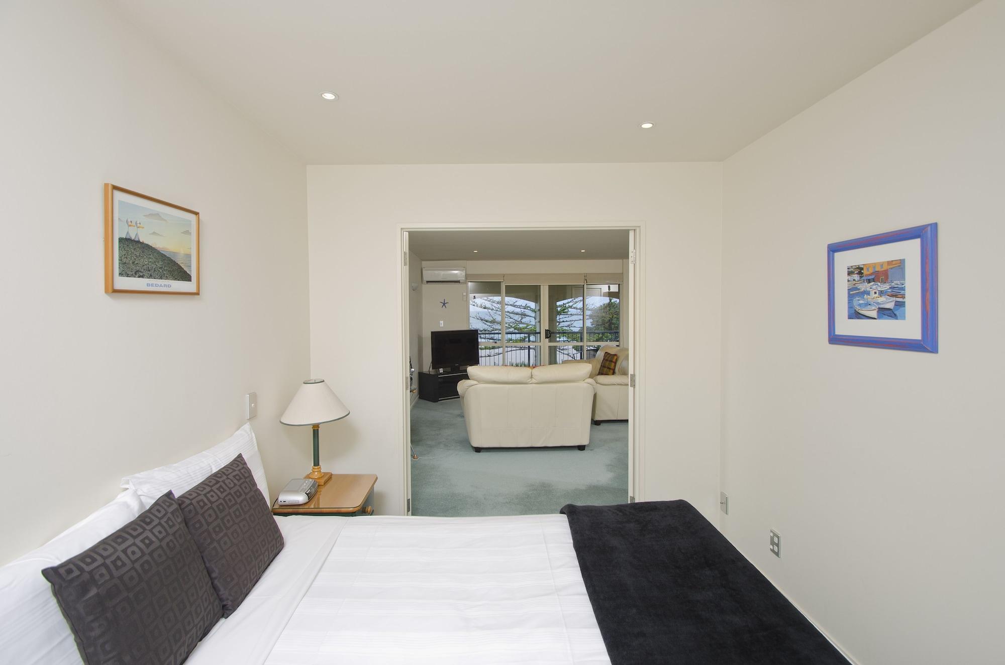 Pavilion Beachfront Apartments Mount Maunganui Extérieur photo