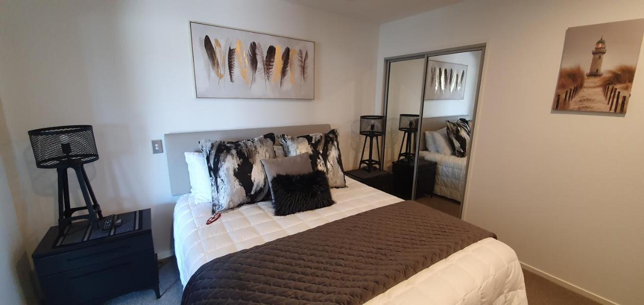 Pavilion Beachfront Apartments Mount Maunganui Extérieur photo