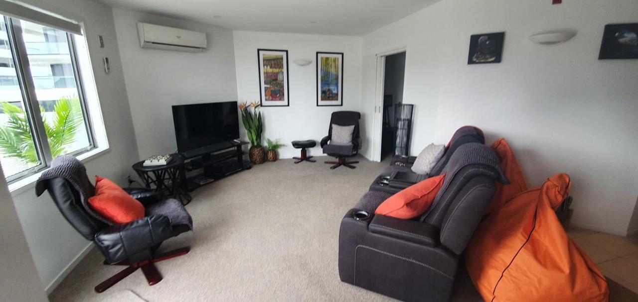 Pavilion Beachfront Apartments Mount Maunganui Extérieur photo
